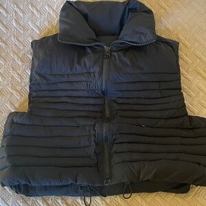 Women's Black Puffer Vest